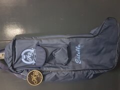 paarden kado artikelen ( cap tas - laarzentas - hoofdsteltas enz...)