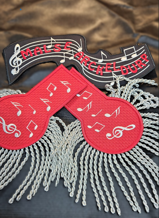 Epauletten uit eigen atelier