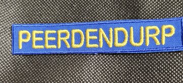 peerdendurp blauw geel 